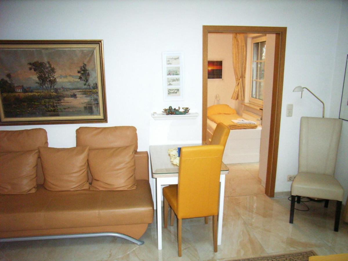Ostsee Hotel-Pension An Der Lindenallee Бад Доберан Екстериор снимка