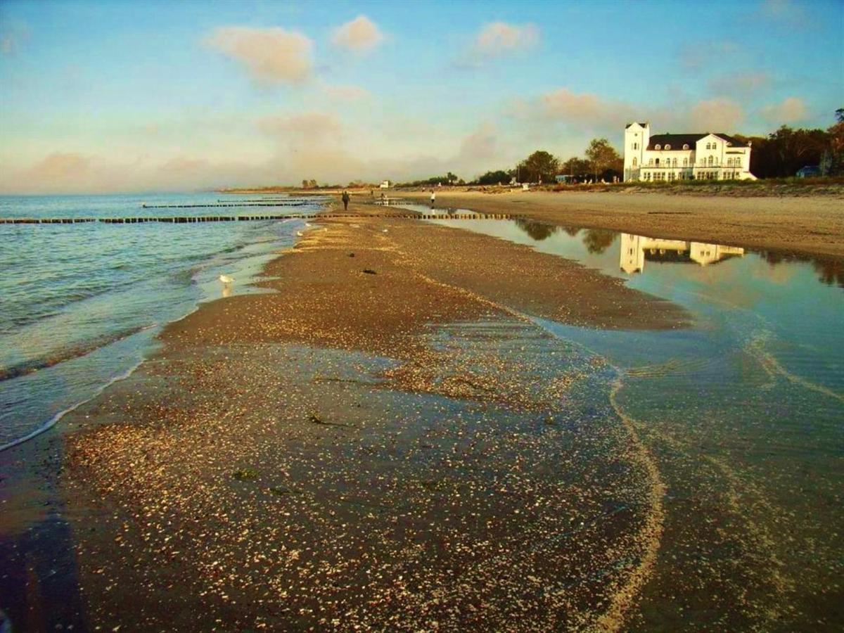 Ostsee Hotel-Pension An Der Lindenallee Бад Доберан Екстериор снимка